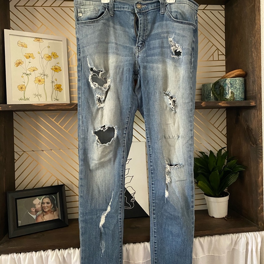 Cute comfortable skinny jeans